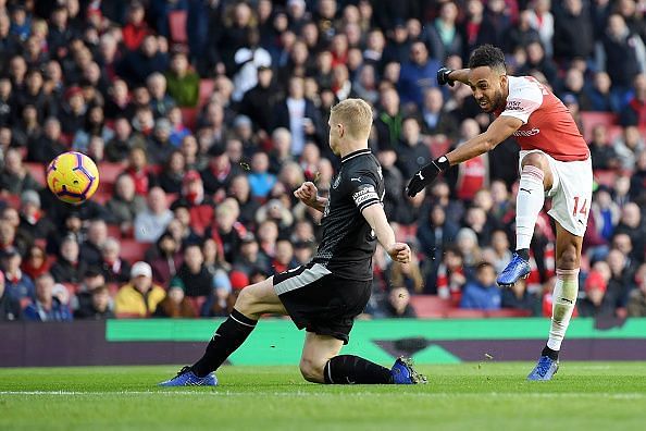 Arsenal FC v Burnley FC - Premier League