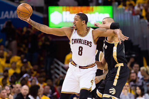 The Cleveland Cavaliers are looking to trade away their veterans