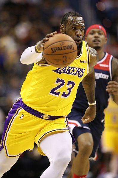 Los Angeles Lakers v Washington Wizards