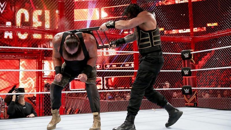 Roman Reigns vs Braun Strowman in the main event of the show