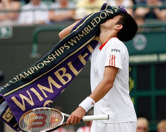 Wimbledon towels for the tennis lover