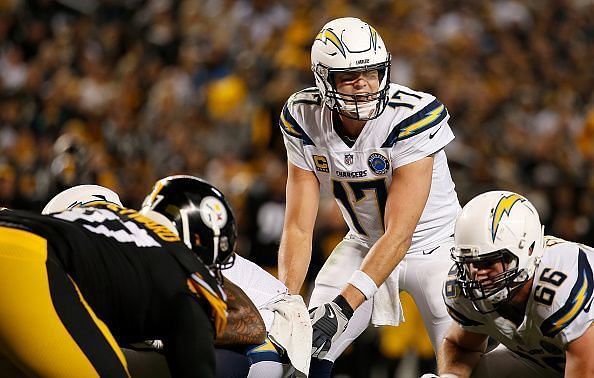 Los Angeles Chargers v Pittsburgh Steelers