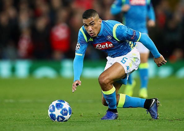 Allan in action for SSC Napoli in the UEFA Champions League