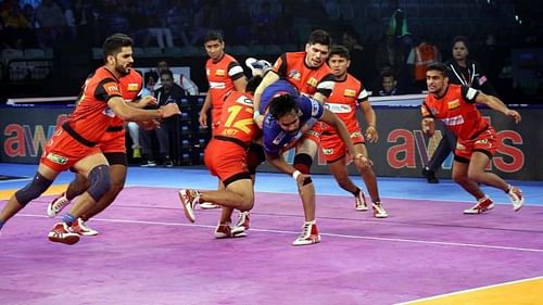 Can the Bulls' defense get their act together against the Telugu Titans?