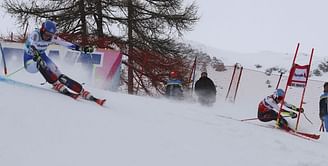 Mikaela Shiffrin wins World Cup parallel slalom event