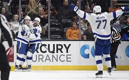 Lightning finish December unbeaten with 2-1 win at Anaheim