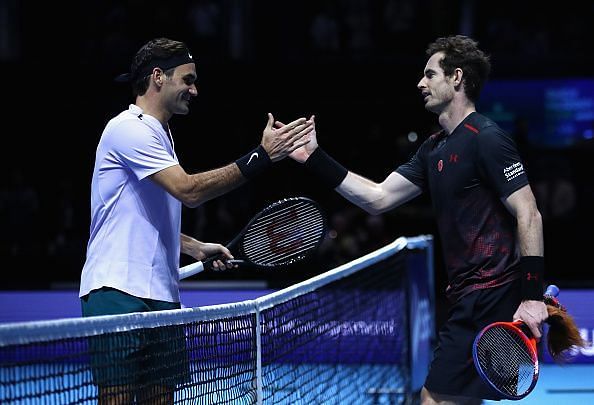 Roger Federer (L) and Andy Murray