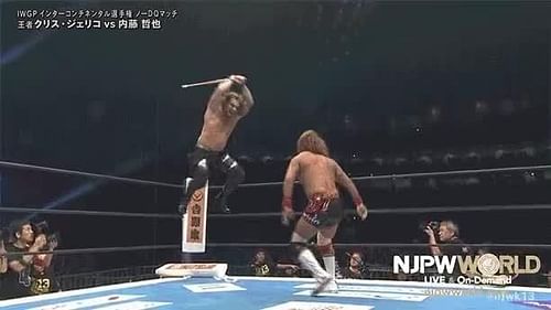 Chris Jericho and Tetsuya Naito used tables, chairs and kendo sticks at Wrestle Kingdom 13