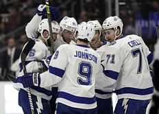 Kucherov, red-hot Lightning beat Kings 6-2 for 7th straight
