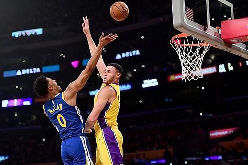 Golden State Warriors v Los Angeles Lakers