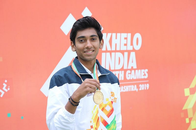 Boys U-17 Tennis gold medal winner Dev Javia from Gujarat with his gold medal at Khelo India Youth Games