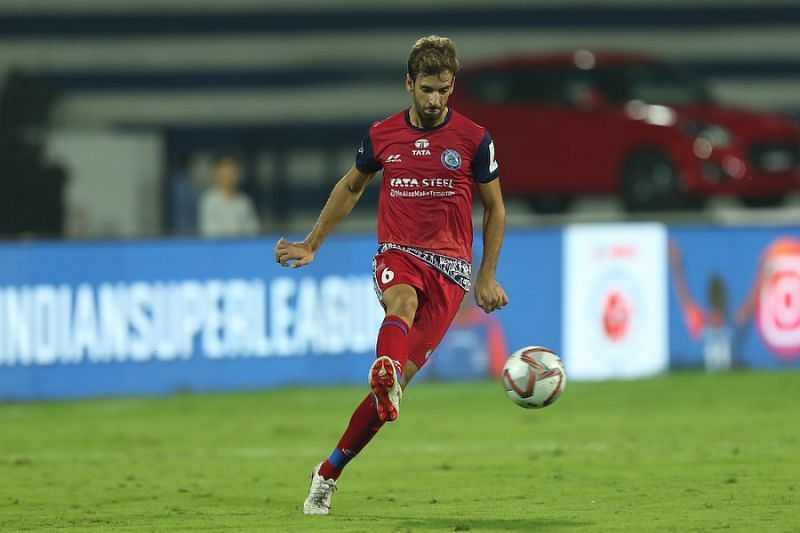Mario Arques in action for Jamshedpur FC