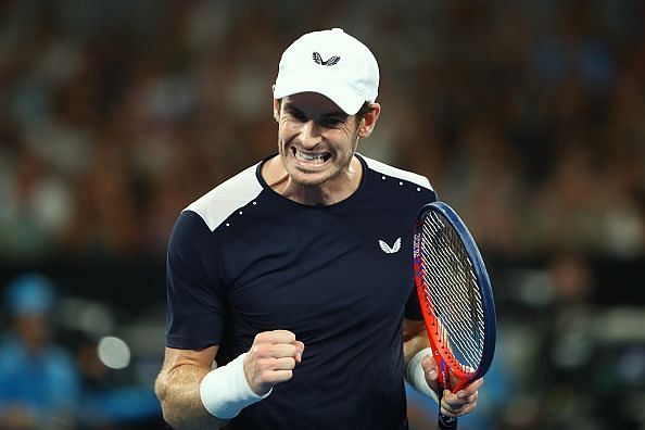 Murray fist pumps during his first round