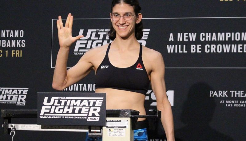 Roxanne Modafferi simply doesn&#039;t look like a fighter at all