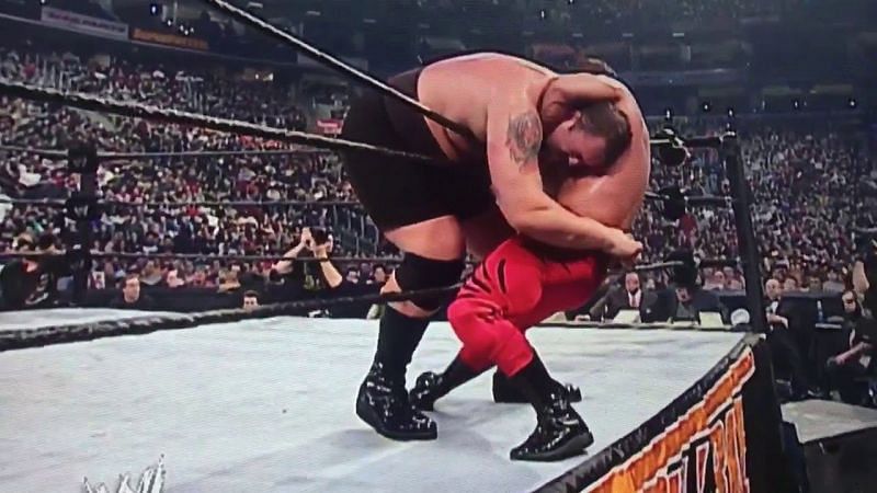 Chris Benoit won the 2004 Royal Rumble after eliminating Big Show in a brilliant fashion.