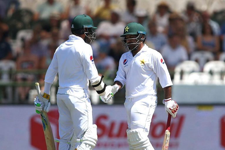 pakistan lose their wickets for 54 runs
