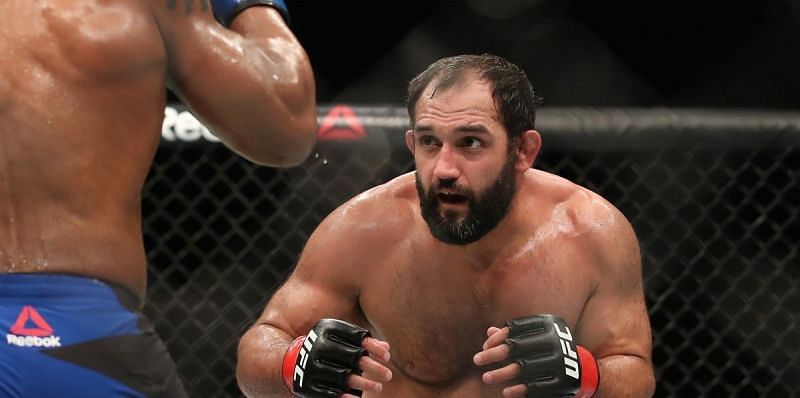 Several fans and experts believe that Johny Hendricks deserved to be awarded the decision win against GSP