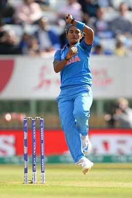 Shikha Pandey Cricket Indian