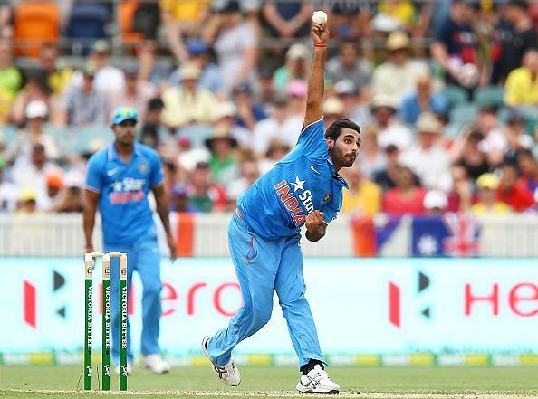 WATCH: Bhuvneshwar Kumar bowls an unusual delivery; Umpire calls it a dead-ball!