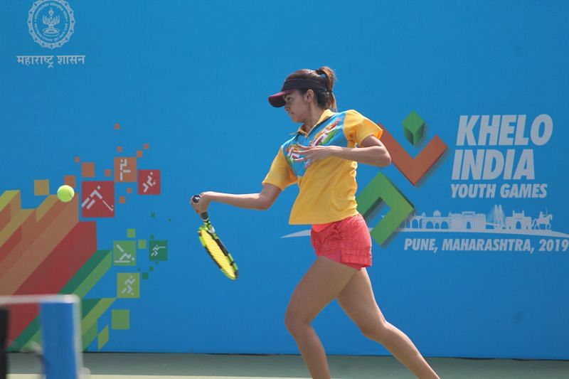 Kaavya Sawhney (UP) in action against Humera Shaik (TS) in U-21 girls tennis at Khelo India Youth Games