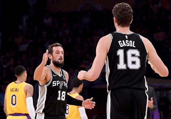 San Antonio Spurs v Los Angeles Lakers