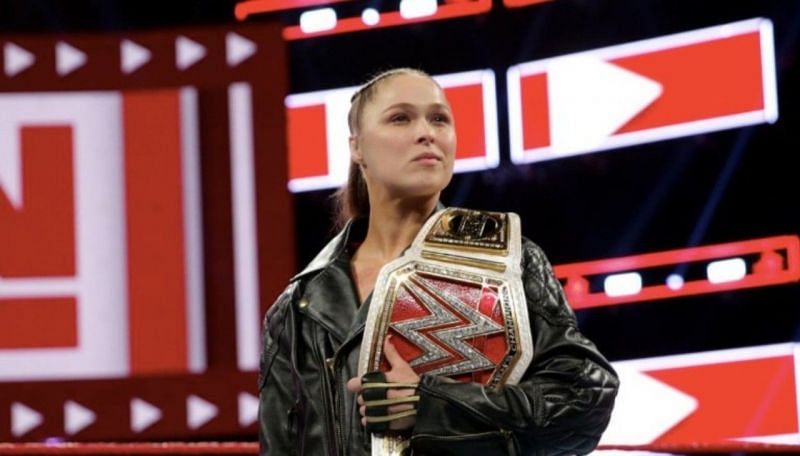 What does WWE have planned for Ronda Rousey versus Becky Lynch at WrestleMania 35