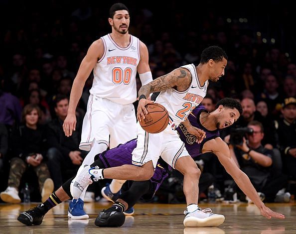 New York Knicks v Los Angeles Lakers