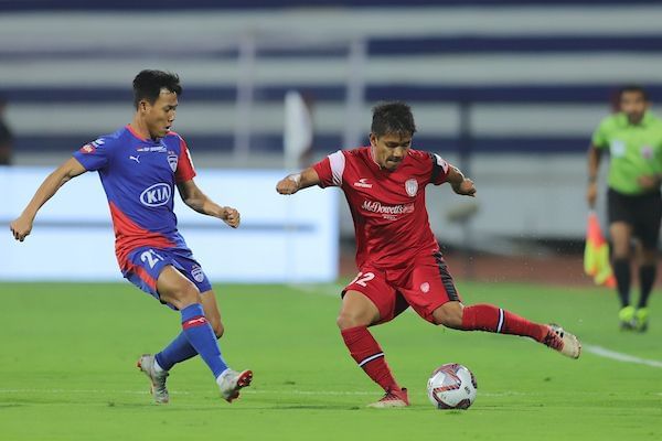 NorthEast United had 53% possession of the ball, had 22 shots in total, 11 on target, 14 corners, but only one goal (Image Courtesy: ISL)