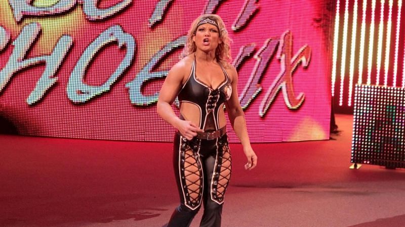 Beth Phoenix is the only person to work both the men&#039;s and women&#039;s Rumble matches.