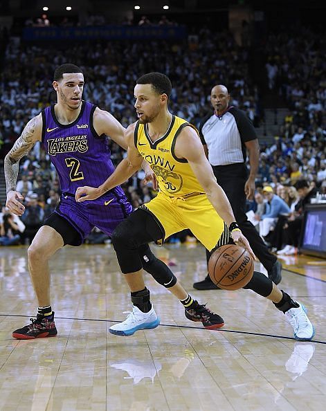 Los Angeles Lakers v Golden State Warriors