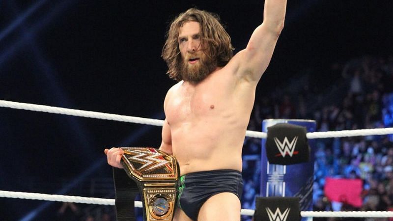 Daniel Bryan turning heel before Survivor Series 201