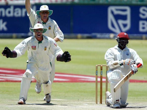 Shaun Pollock and wicketkeeper Mark Boucher appealing in unison