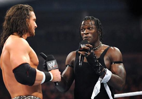 R-Truth can be used as a referee on SmackDown Live