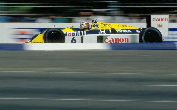 Nelson Piquet missed out on the 1986 title but pulled off an incredible move on Senna in Hungary