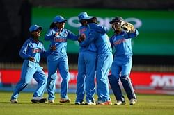 Clinical Indian women trounce SL women by 9 wickets