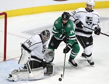 Kings edge Stars 2-1 to climb out of NHL basement