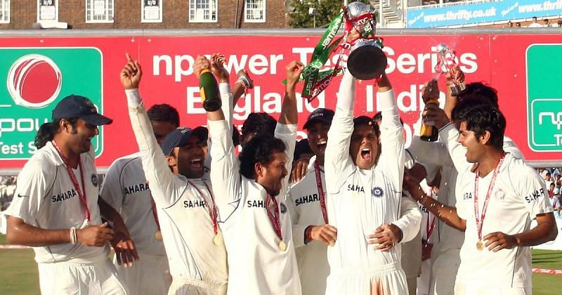 Rahul Dravid and his men after winning the Test series in England