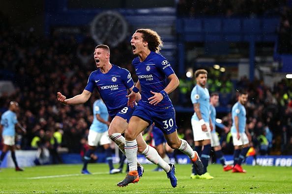 David Luiz and Ross Barkley celebrating during Chelsea&#039;s 2-0 win over Manchester City late last year