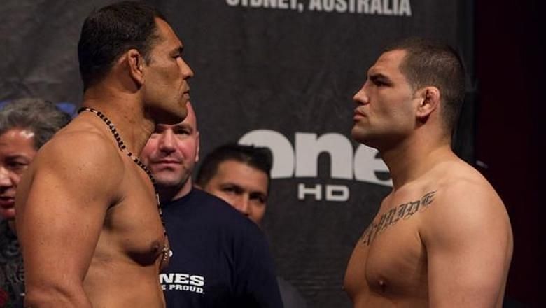 Image result for cain velasquez vs Antonio Nogueira