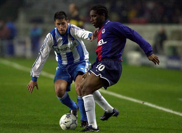 Okocha representing PSG against Deportivo La Coruna.