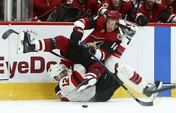 Kinkaid stops 21 shots, Devils beat Coyotes 3-2 in shootout