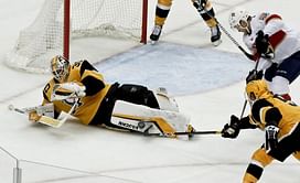 Murray shines again, Penguins drop Panthers 5-1
