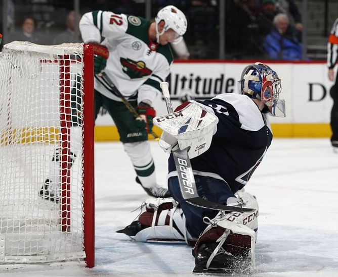 Staal scores twice, Wild ride 5-2 win over Avs into break