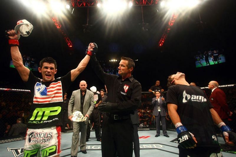 Cruz had failed to capture the WEC Featherweight Championship from Faber back in 2007, as The California Kid submitted a relatively inexperienced Cruz within one round