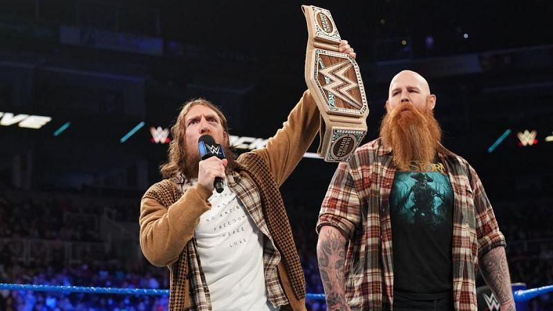 Daniel Bryan unveils his new WWE Championship belt