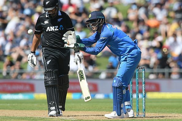 MS Dhoni in action against New Zealand