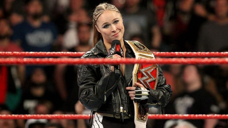 The fans mercilessly booed Ronda Rousey last night