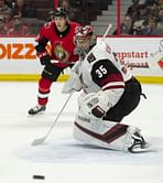 Hinostroza has 2 goals, assist as Coyotes top Senators 3-2