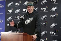 Foles gives Eagles lift they need just in time to beat Bears