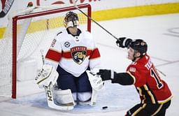 Frolik rallies streaking Flames to 4-3 win over Panthers